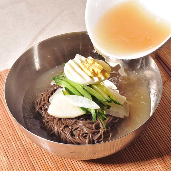 Mì lạnh Hàn Quốc naengmyeon