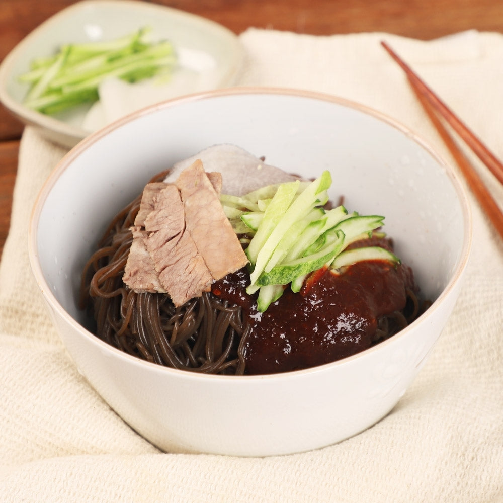 Mì lạnh Hàn Quốc naengmyeon